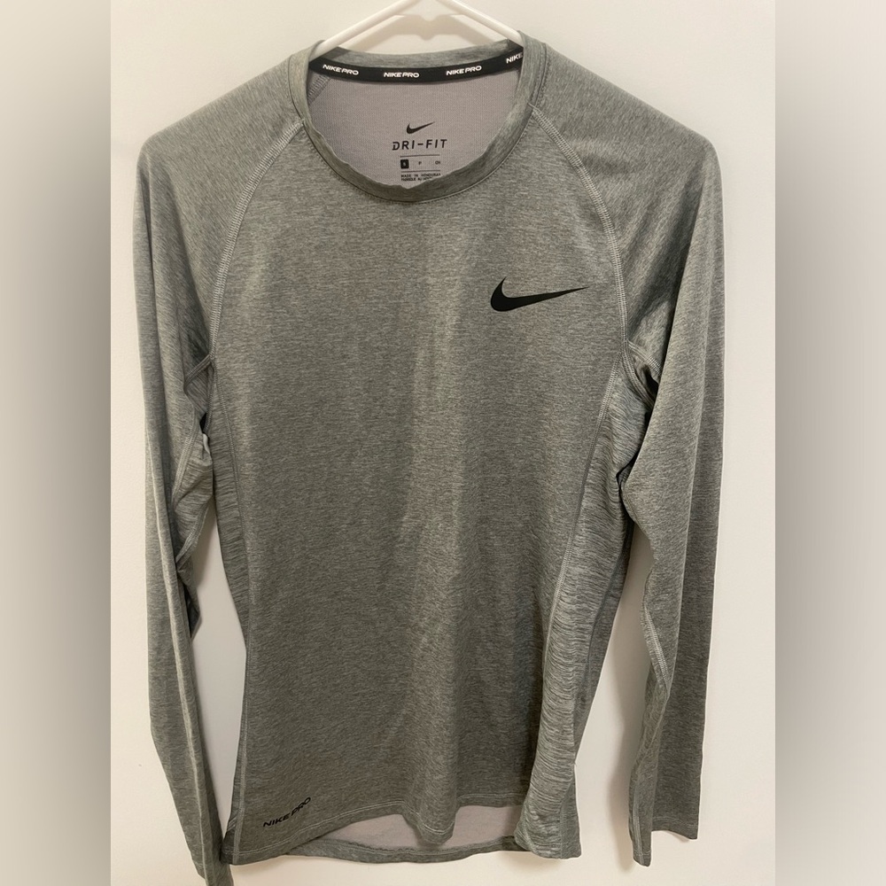 Nike Dri-Fit T-Shirt | Grey | Medium